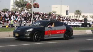 porche-panamera-police-car-in-qatar