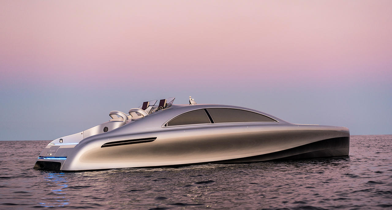Mercedes-Benz Arrow460-Grandturismo yacht nicknamed the “Silver Arrow of the Seas”