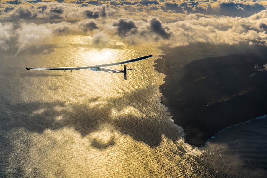 Solar Impulse 2 Hawaii to Moffet Take off - Solar Impulse website