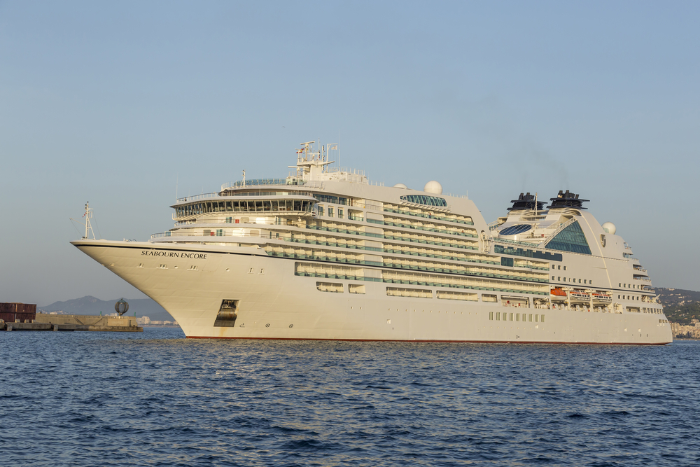 Seabourn Encore cruise ship marks start of 20172018 cruise season as it docks at Doha Port