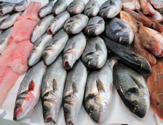 buy fresh fish and have fish delivered to your doorstep from the fresh fish markets online