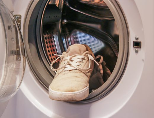 how to clean your white shows using a washing machine