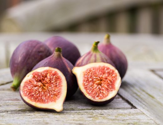 sometimes female wasps die inside figs during pollination