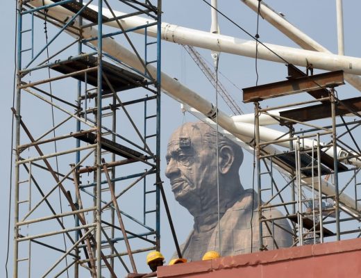 The world's tallest statue, the statue of unity, dedicated to Indian leader Sardar Vallabhbhai Patel - CNN/AFP/Getty Images